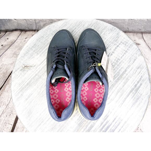 Ecco Golf Shoes Street Retro Blue Women 8 Spikeless Used No Box - Picture 4 of 13